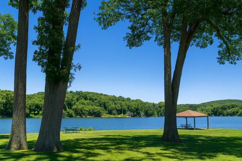Flanders, NJ